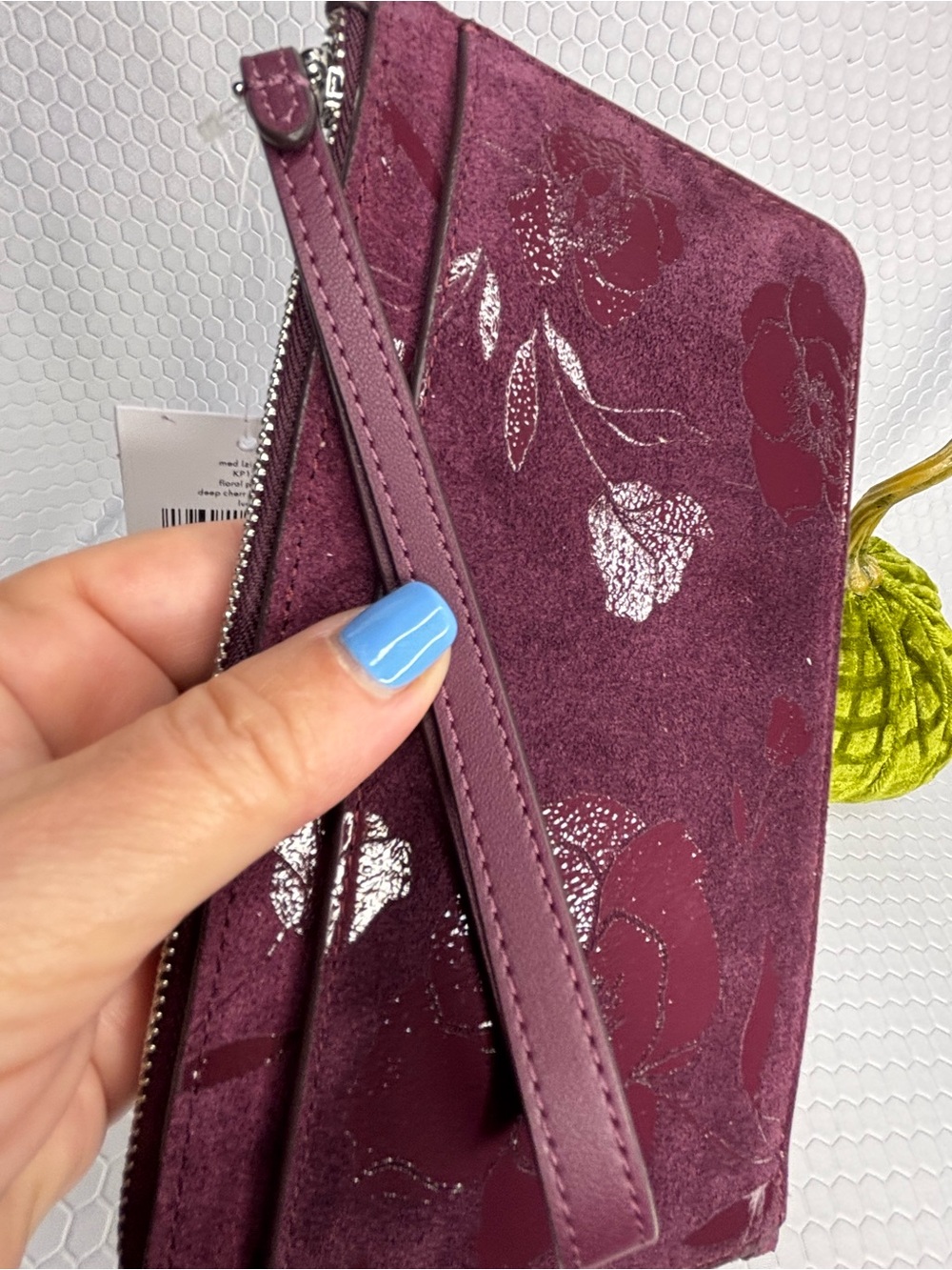 Kate Spade Floral Suede Wristlet Wallet and Kate Spade Earrings NWT - Picture 5 of 10